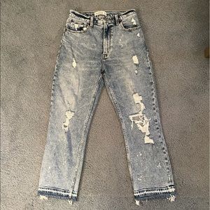 NWOT Abercrombie CurveLove HighRise Straight Jeans